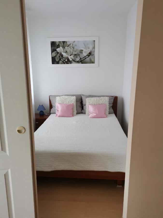 Apartament Reymonta Przy Morzu 코워브제크 외부 사진